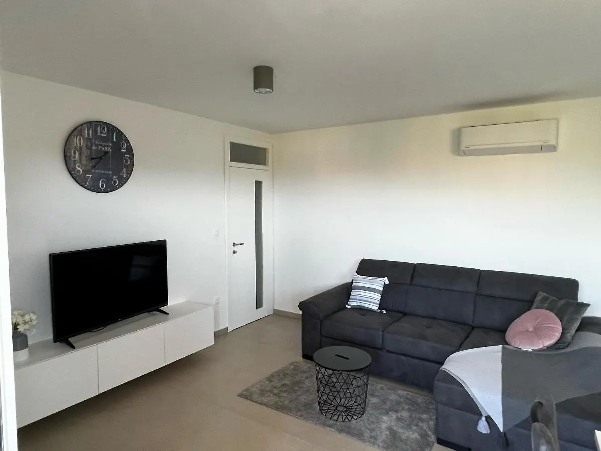 Apartman Ana Sveti Anton  Sveti Anton (Krk)